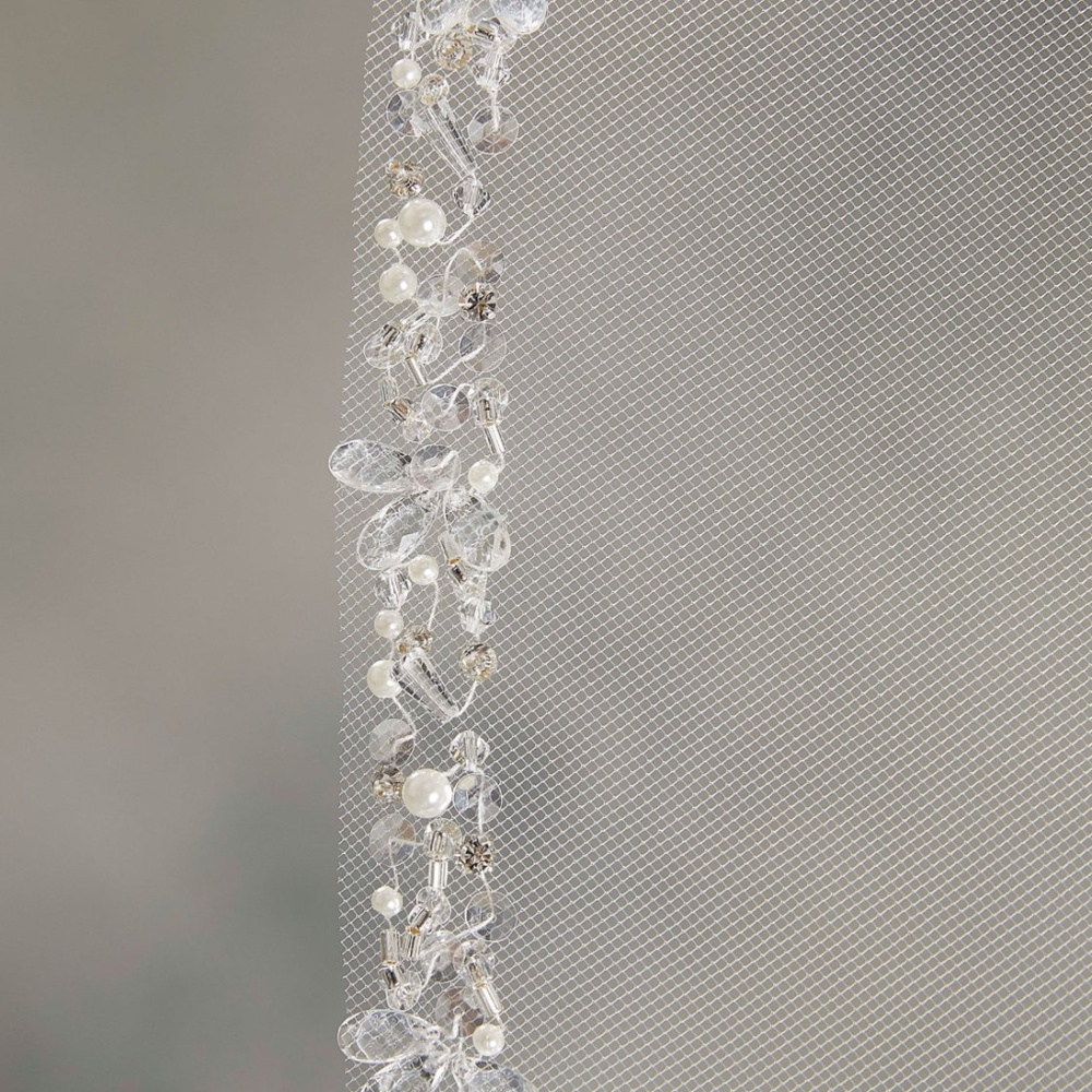 Mori Lee Madeline Gardner Bridal Veil **BRAND NEW** - Picture 3 of 15